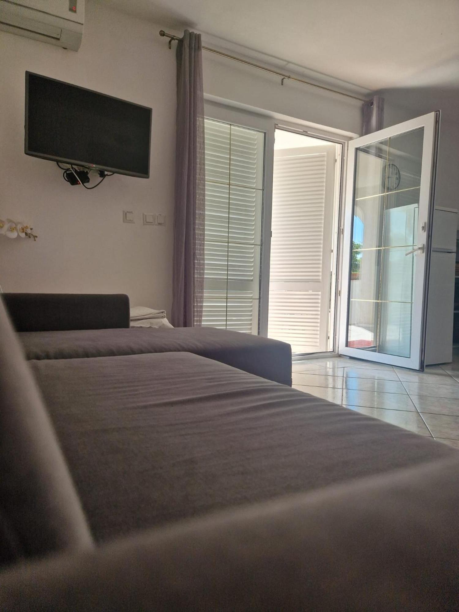 Apartments Rora Rogoznica  Rom bilde
